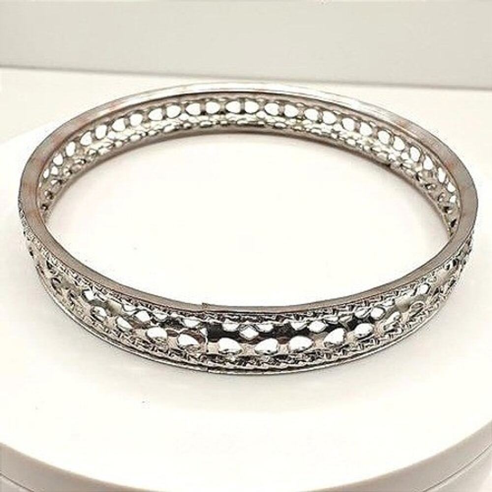 Vintage Silver Tone Openwork Heart Bangle Bracelet Etched Boho Jewelry Retro 90s
